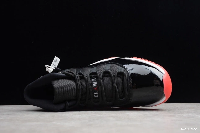 Rep Husky Retro Air (2012) 378037-010 11 Jordan Bred 0711